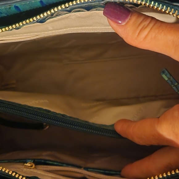 Brahmin crossbody with wallet peacock - Picture 4 of 12